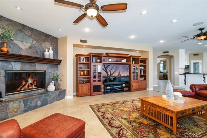 27025 Daisy Circle, Yorba Linda, California 92887