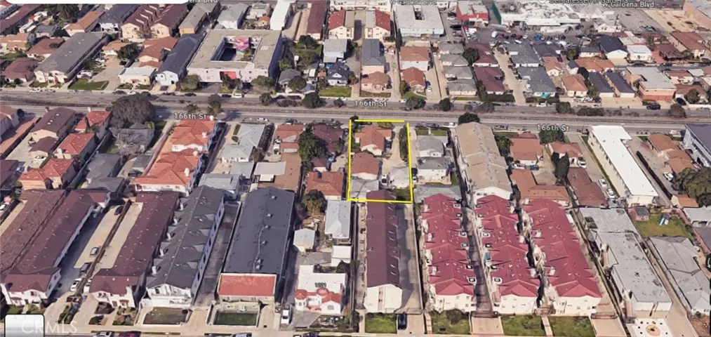 Aerial View From Back. Lot 70" X 177'