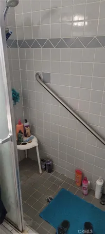 Front House 2nd Bath