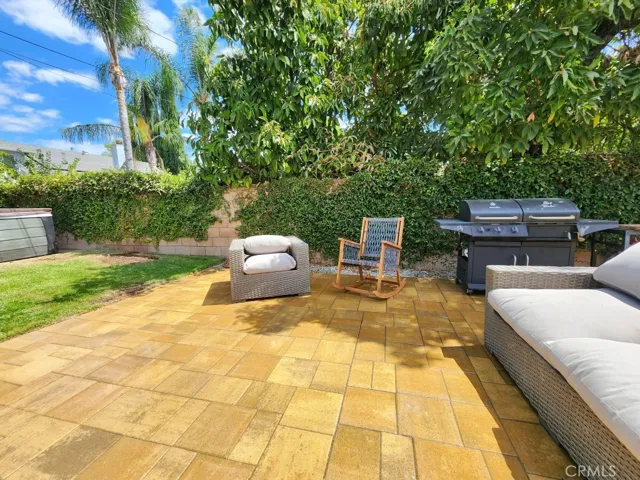 17043 Galesberg Street, Granada Hills, California 91344