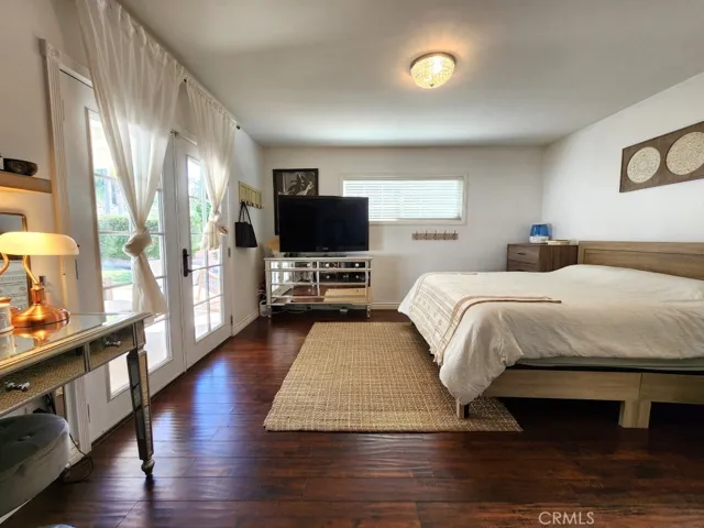 17043 Galesberg Street, Granada Hills, California 91344