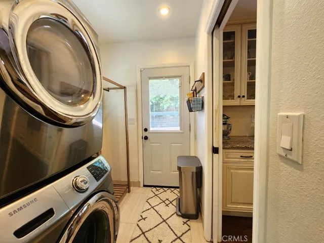 17043 Galesberg Street, Granada Hills, California 91344