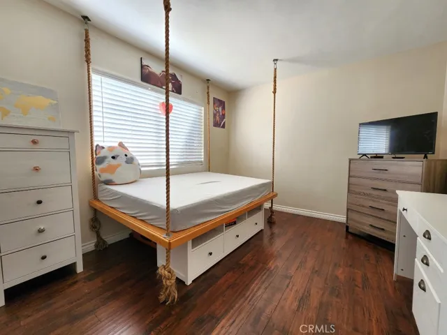 17043 Galesberg Street, Granada Hills, California 91344