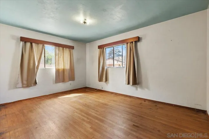 8421 Mount Vernon, Lemon Grove, California 91945