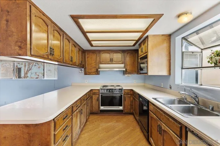 8421 Mount Vernon, Lemon Grove, California 91945