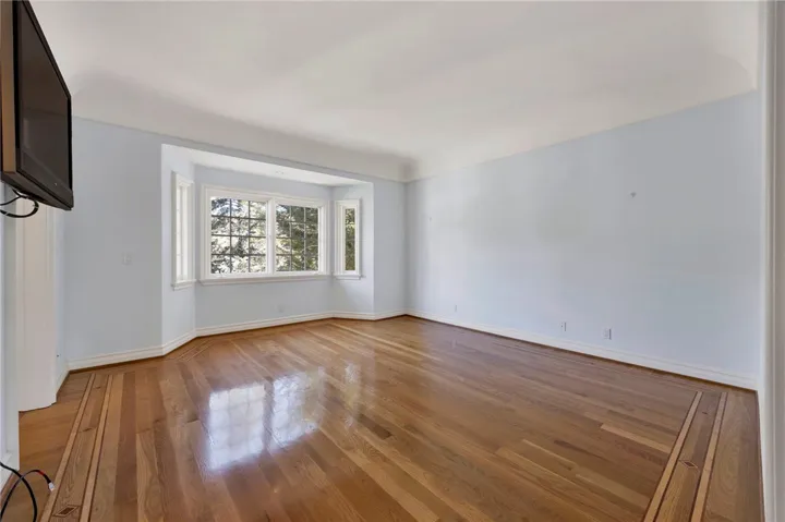 11030 Winnetka Avenue, Chatsworth, California 91311
