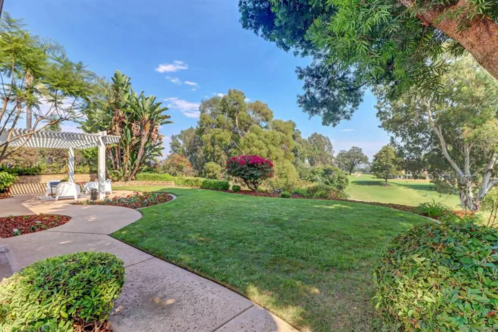 1940 Vineyard Avenue, Vista, California 92081