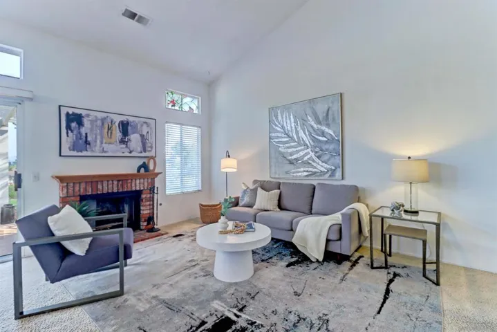 1940 Vineyard Avenue, Vista, California 92081