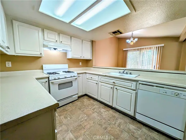 1025 N Tippecanoe Avenue 223, San Bernardino, California 92410