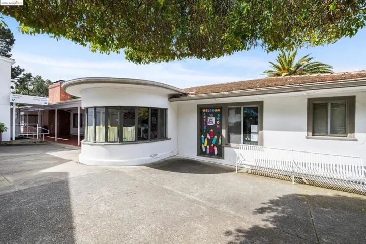 12000 Campus Dr, Oakland, California 94619