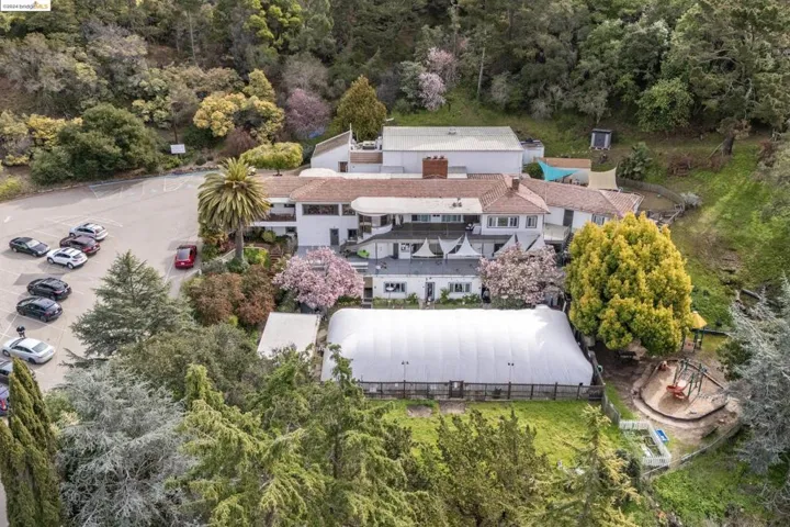 12000 Campus Dr, Oakland, California 94619