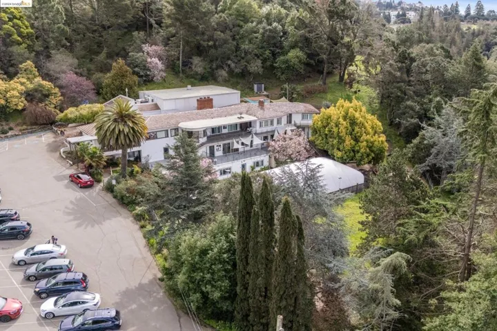 12000 Campus Dr, Oakland, California 94619