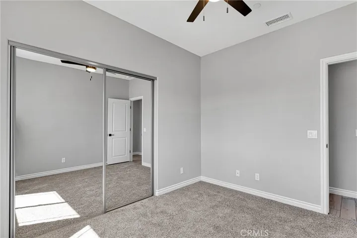 16052 Venango, Apple Valley, California 92307
