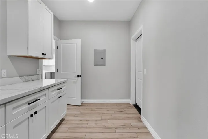 16052 Venango, Apple Valley, California 92307