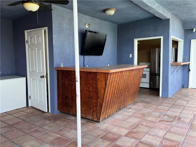Pool Bar/Outdoor Kitchen
