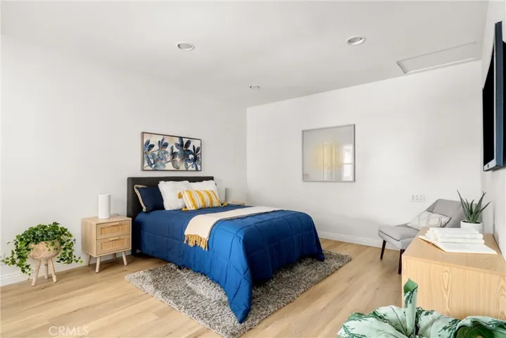 2026 E Wellington Avenue, Santa Ana, California 92701