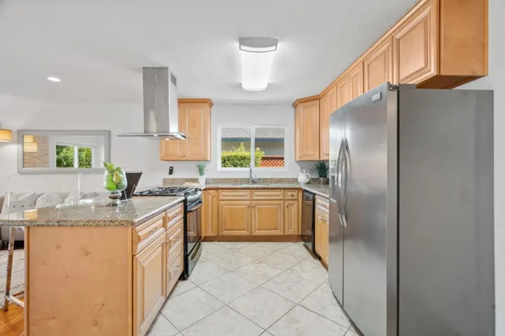 902 Ormonde Drive, Mountain View, California 94043