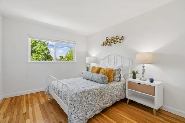 902 Ormonde Drive, Mountain View, California 94043