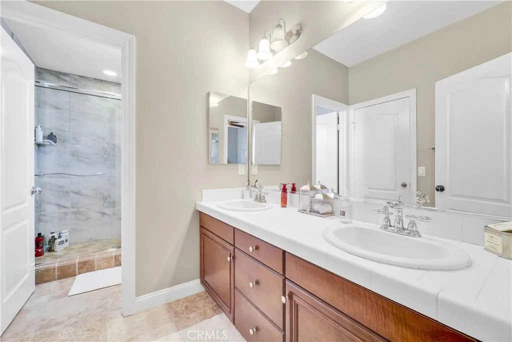 13123 Carriage Trail Court, Rancho Cucamonga, California 91739 home-pic-34