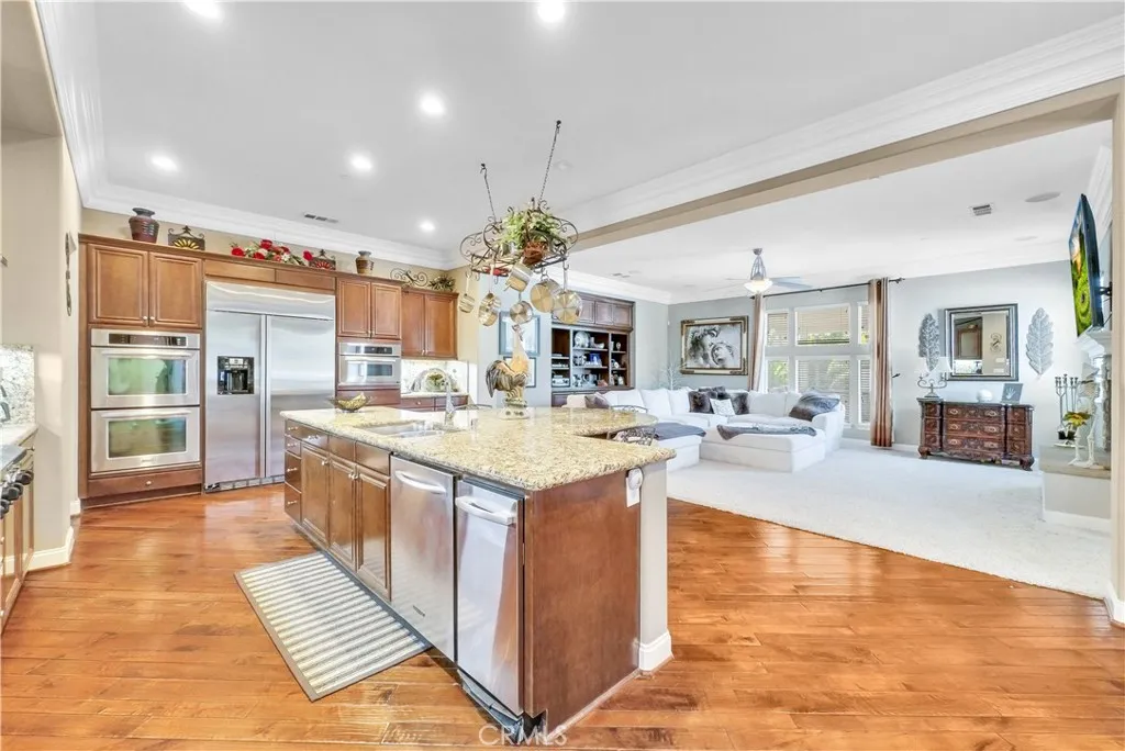 13123 Carriage Trail Court, Rancho Cucamonga, California 91739 home-pic-19