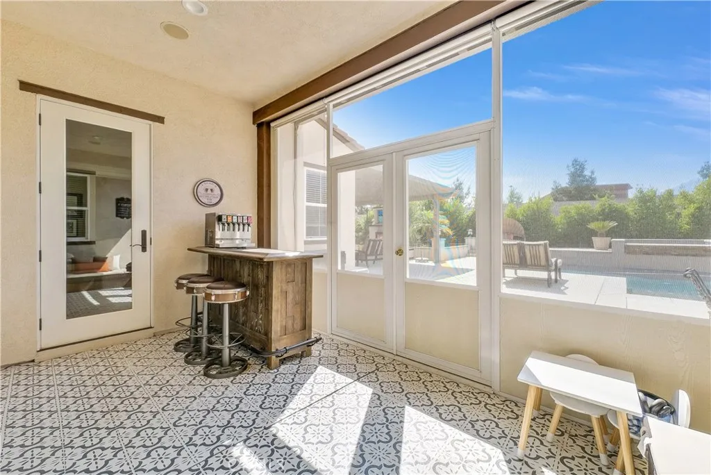 13123 Carriage Trail Court, Rancho Cucamonga, California 91739 home-pic-39