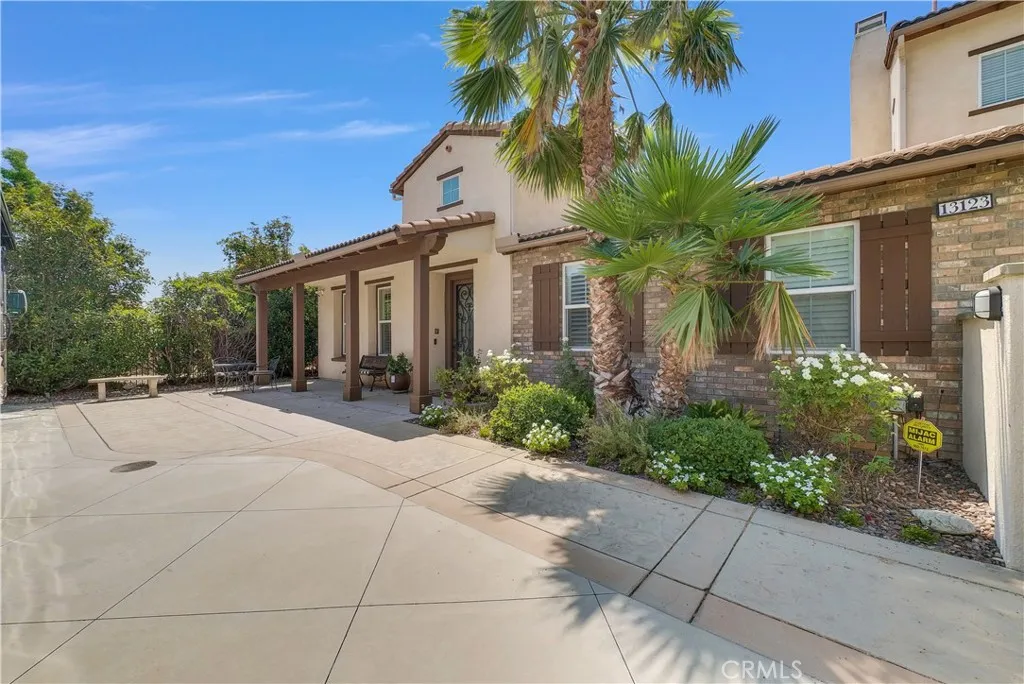 13123 Carriage Trail Court, Rancho Cucamonga, California 91739 home-pic-3