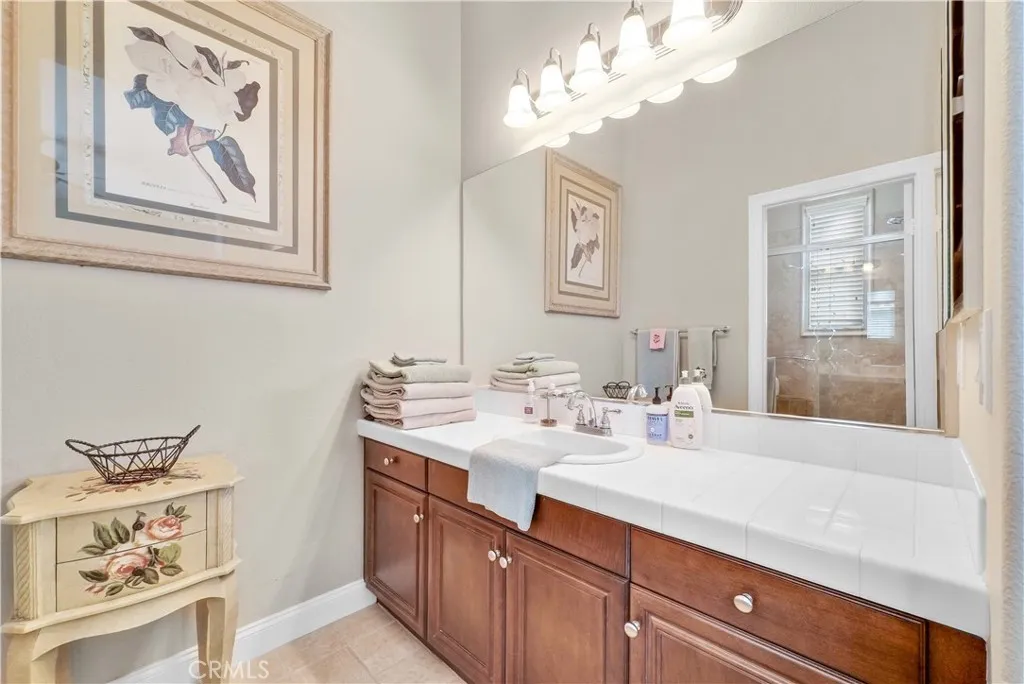 13123 Carriage Trail Court, Rancho Cucamonga, California 91739 home-pic-25
