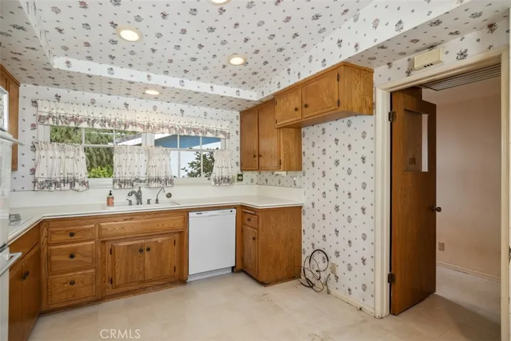 27132 Indian Peak Road, Rancho Palos Verdes, California 90275