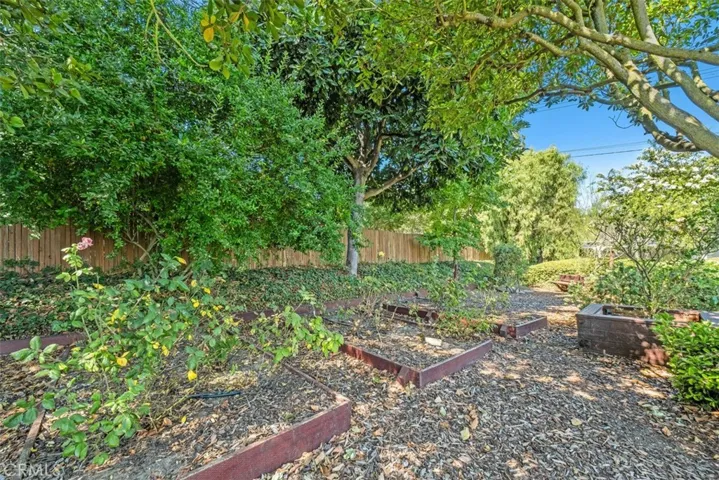27132 Indian Peak Road, Rancho Palos Verdes, California 90275