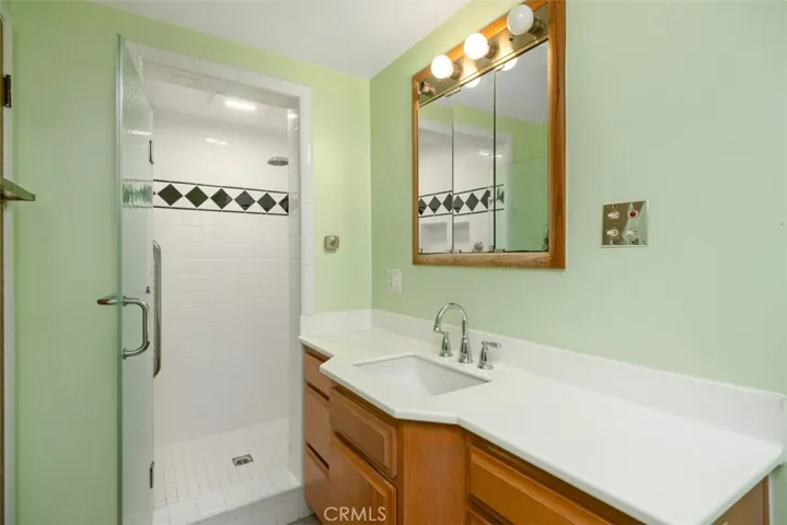 27132 Indian Peak Road, Rancho Palos Verdes, California 90275