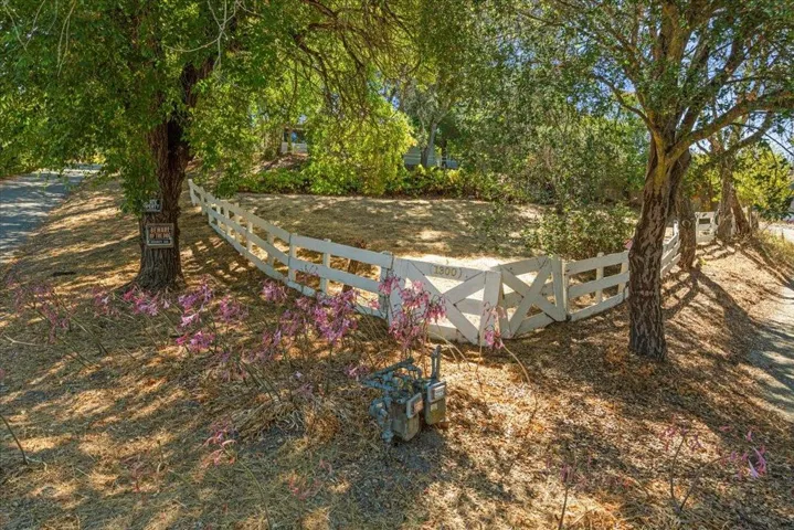 1300 Amesti Road, Watsonville, California 95076