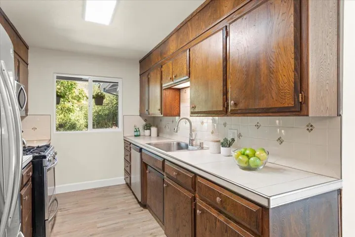 1300 Amesti Road, Watsonville, California 95076