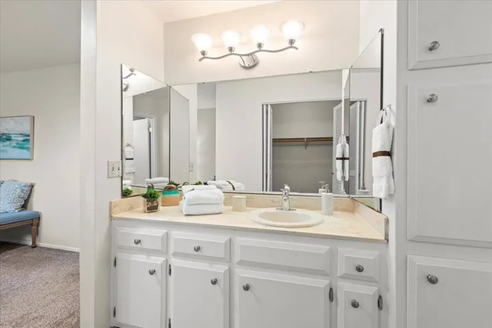 1300 Amesti Road, Watsonville, California 95076