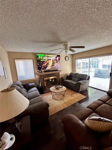 3270 Somerdale, Corona, California 92879