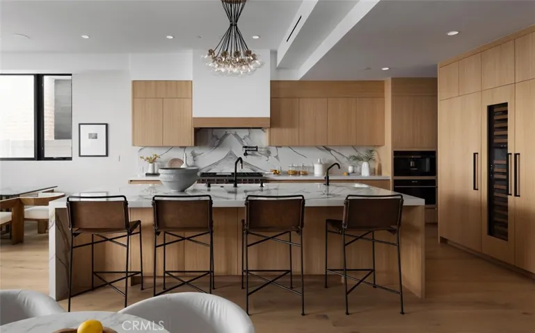 2320 Pacific Dr, Corona Del Mar, California 92625