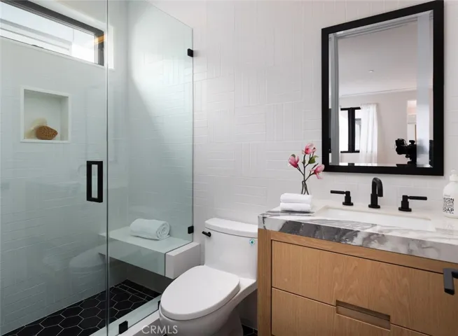 2320 Pacific Dr, Corona Del Mar, California 92625