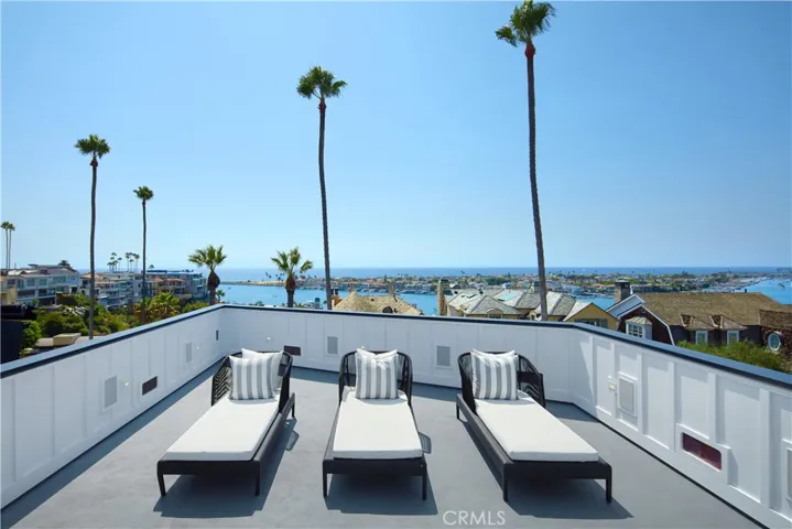 2320 Pacific Dr, Corona Del Mar, California 92625