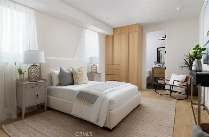2320 Pacific Dr, Corona Del Mar, California 92625