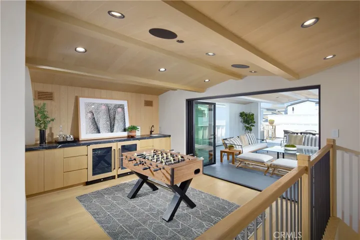 2320 Pacific Dr, Corona Del Mar, California 92625