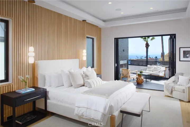 2320 Pacific Dr, Corona Del Mar, California 92625