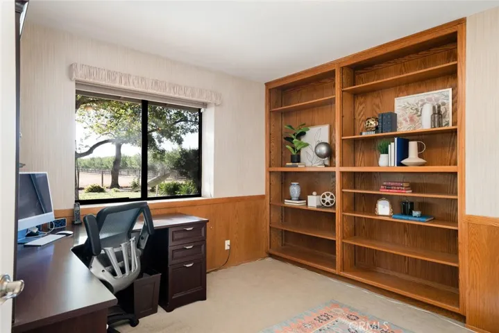 9683 Mcanarlin Avenue, Durham, California 95938