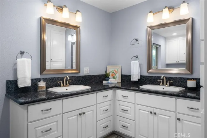 9683 Mcanarlin Avenue, Durham, California 95938