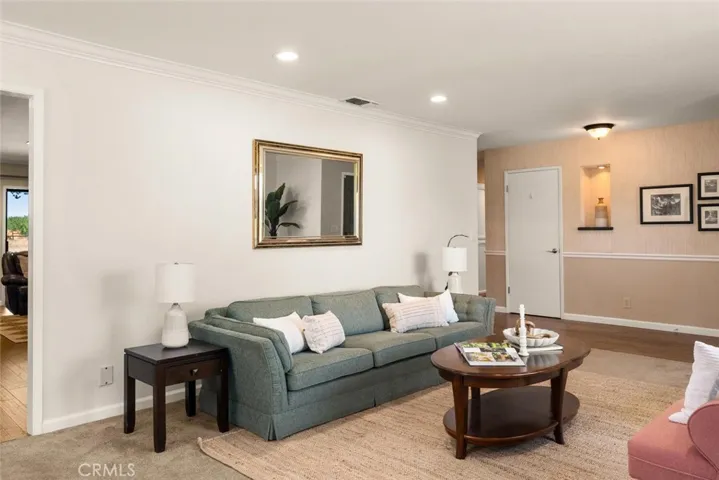 9683 Mcanarlin Avenue, Durham, California 95938