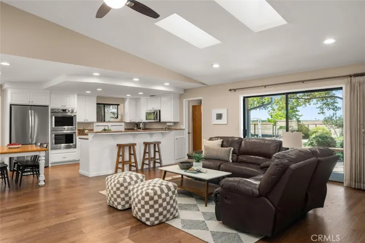 9683 Mcanarlin Avenue, Durham, California 95938