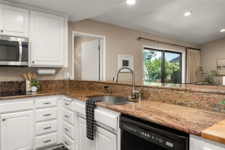 9683 Mcanarlin Avenue, Durham, California 95938