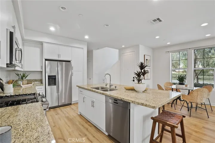 43 Prominence, Lake Forest, California 92630