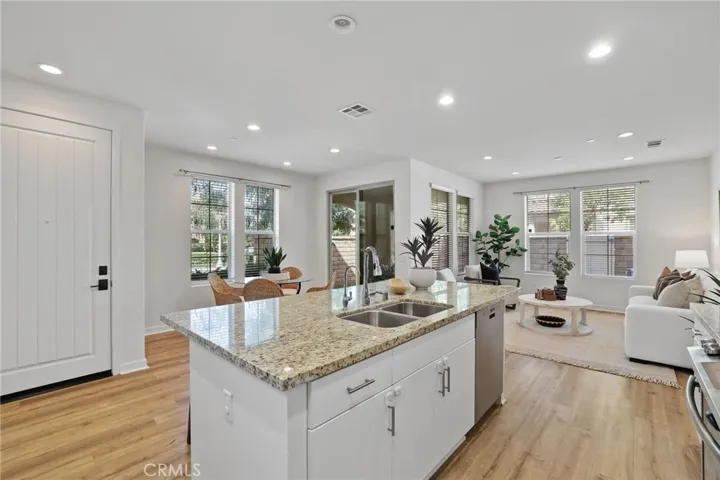 43 Prominence, Lake Forest, California 92630