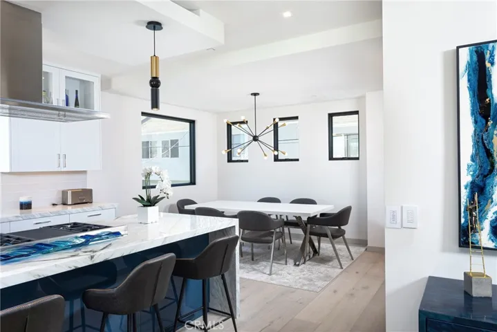 356 Dahlia Place, Corona Del Mar, California 92625