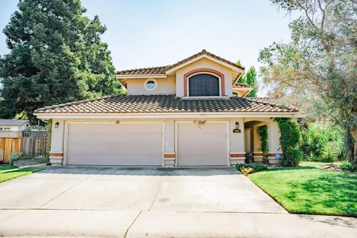 8300 Kiawah Court, Elk Grove, California 95758