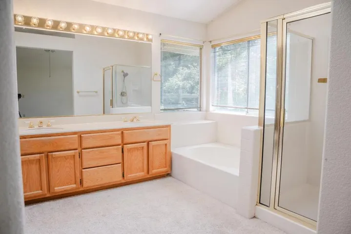 8300 Kiawah Court, Elk Grove, California 95758